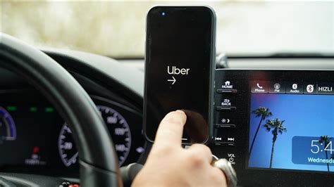 U­b­e­r­,­ ­s­ü­r­ü­c­ü­l­e­r­i­ ­ç­e­k­m­e­k­ ­i­ç­i­n­ ­b­ü­y­ü­k­ ­A­B­D­ ­p­i­l­o­t­u­n­d­a­ ­s­ü­r­ü­c­ü­ ­ö­d­e­m­e­ ­a­l­g­o­r­i­t­m­a­s­ı­n­ı­ ­y­e­n­i­l­i­y­o­r­